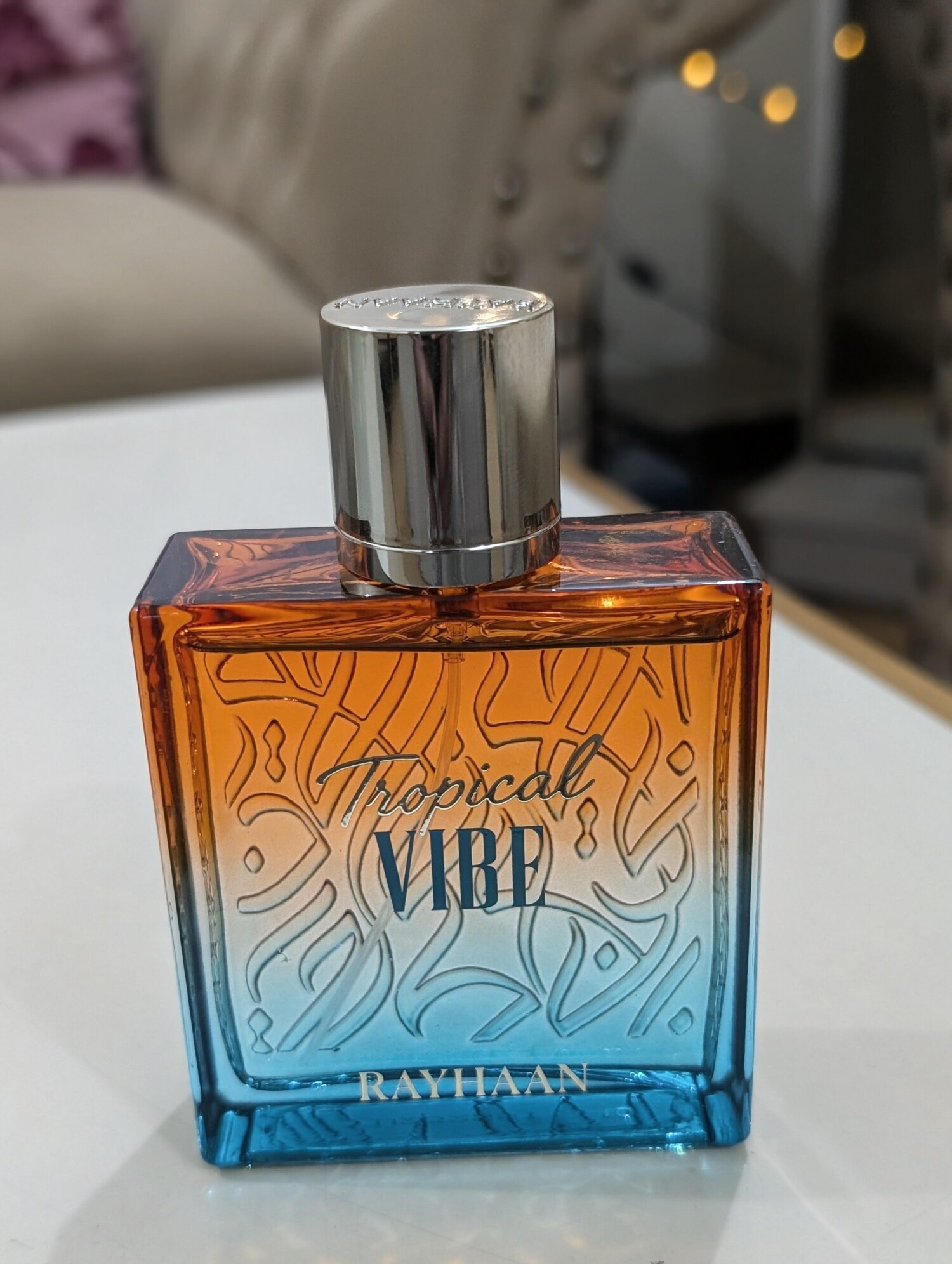 Luxury Tropical Vibe by Rayhaa - Best Perfume Fragrance recension och pris